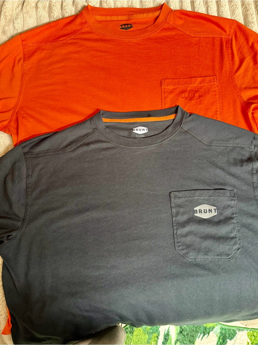 Men’s Crew Neck Pocket T-Shirt - Orange & Charcoal
